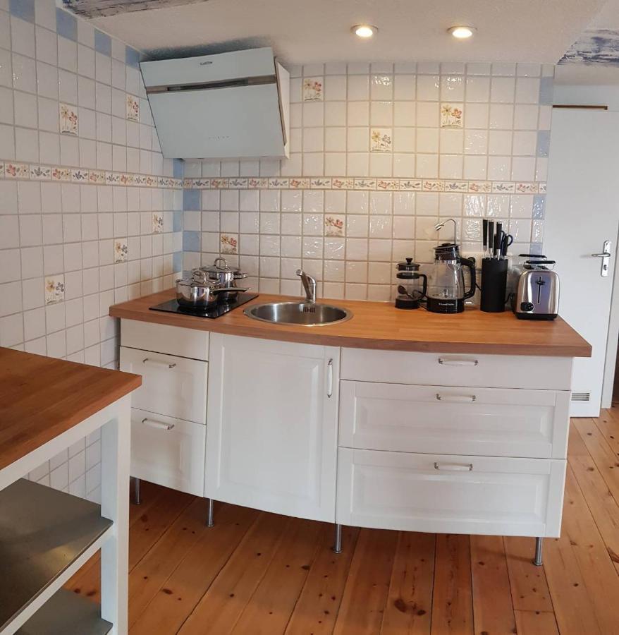 Hering Fewo II Apartment Balcony Wiek auf Rügen Екстериор снимка